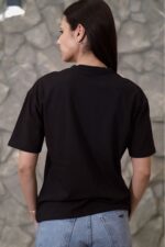 Camiseta Bruna Preta - Imagem 3