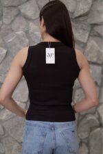 Regata Lin preta - Imagem 2